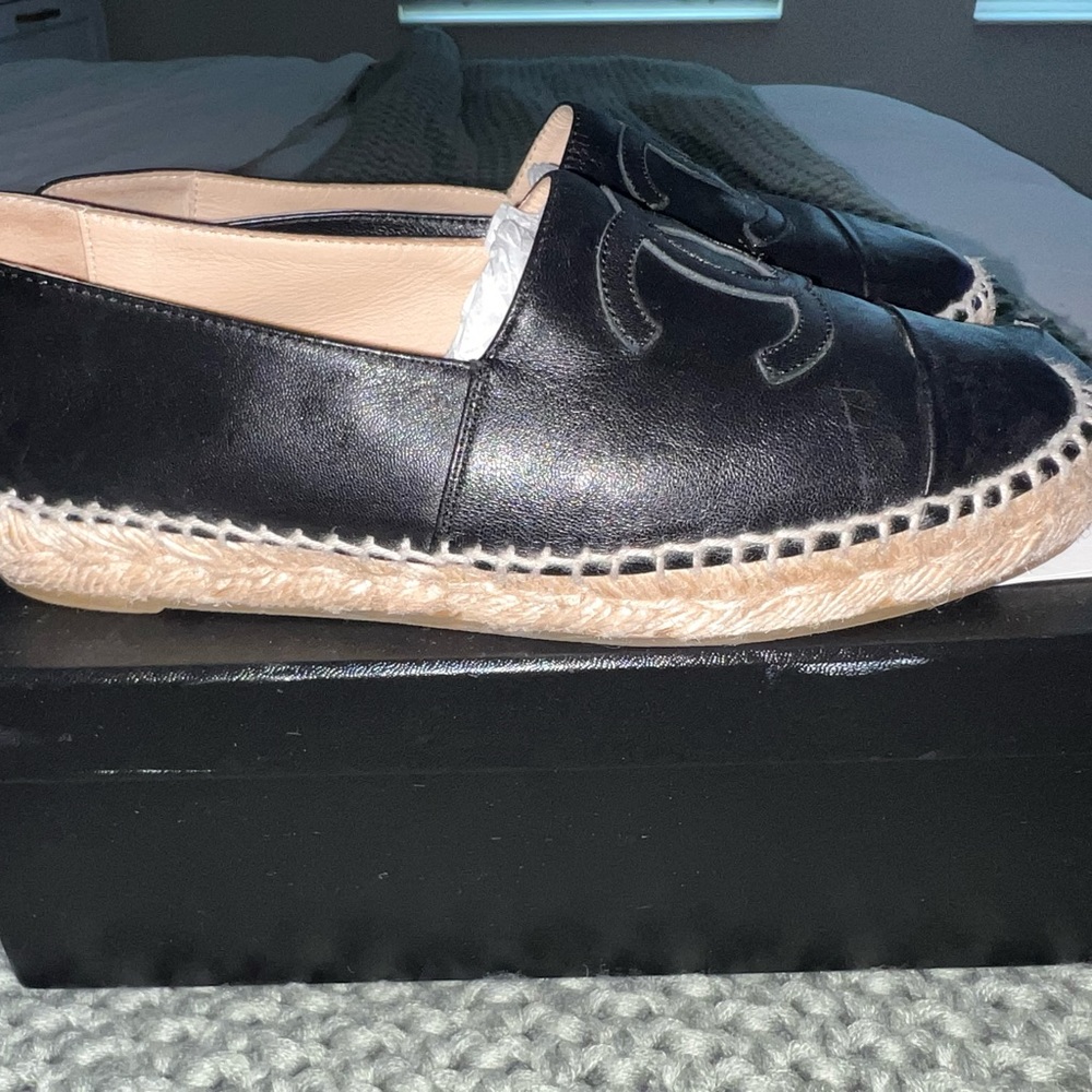 Chanel Espadrilles size 36 - Picture 2 of 5